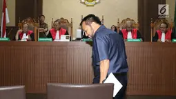 Terpidana korupsi e-KTP, Setya Novanto bersiap menjadi saksi dalam kasus dugaan suap proyek PLTU Riau-1 dengan terdakwa, Sofyan Basir yang juga mantan Dirut PLN di Pengadilan Tipikor, Jakarta, Senin (12/8/2019). Sidang beragendakan mendengar keterangan saksi. (Liputan6.com/Helmi Fithriansyah)