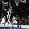 Pemain Spurs Wembanyama beraksi memblok tembakan Anthony Edwards di semifinal wilayah NBA 2026 (AFP)