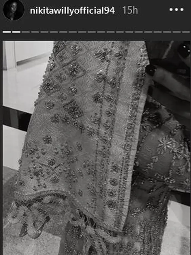 6 Potret Nikita Willy Fitting Baju Jelang Acara Pernikahan, Tampil Elegan