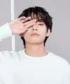Salah satu personel BTS, V baru saja didiagnosa dengan Cholinergic Urticaria (CU), apa itu? | instagram.com/taehyung.bighitentertainment