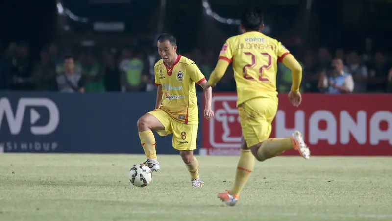 Yu Hyun-Koo, Sriwijaya FC, Nick Hanoatubun, Bola.com