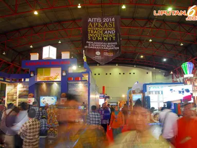 Asosiasi Pemerintahan Kabupaten Seluruh Indonesia (Apkasi) menggelar promosi perdagangan dan investasi bertaraf internasional di JIExpo, Kemayoran, Senin (14/04/2014) (Liputan6.com/Miftahul Hayat). 