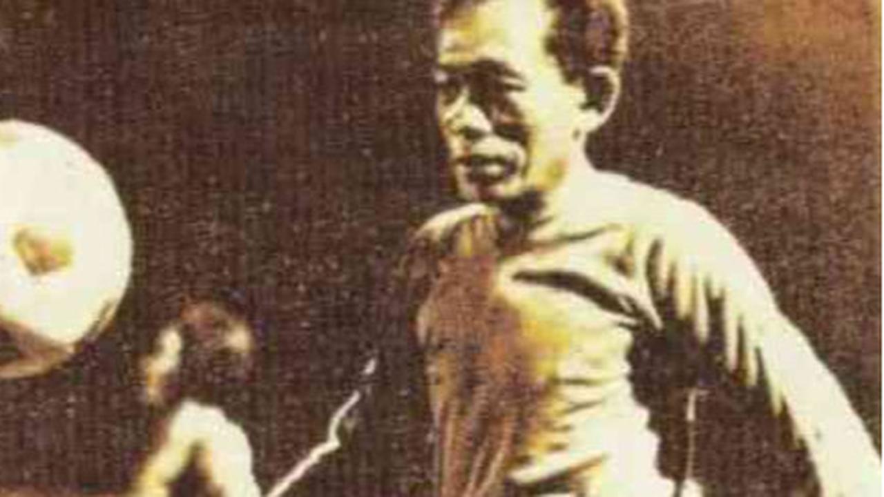 Sang Legenda Andi Ramang: Memori Gol Salto ke Gawang China Nyaris Bawa Indonesia ke Piala Dunia