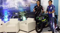  PT Yamaha Indonesia Motor Manufacturing (YIMM) meluncurkan YZF-R15 dan YZF-R25 dengan livery baru.