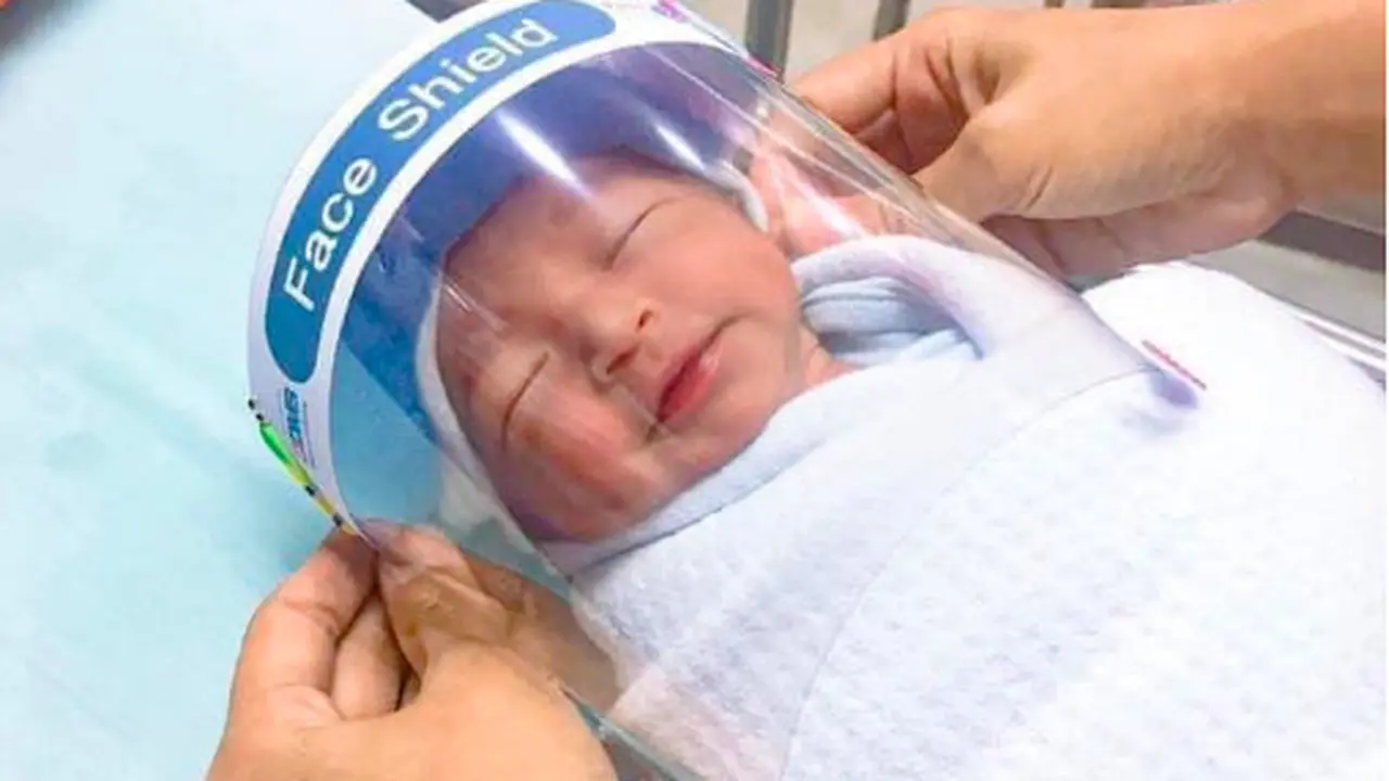 Cegah Terinfeksi Corona, Bayi Baru Lahir di Thailand Dipasangi Pelindung Wajah