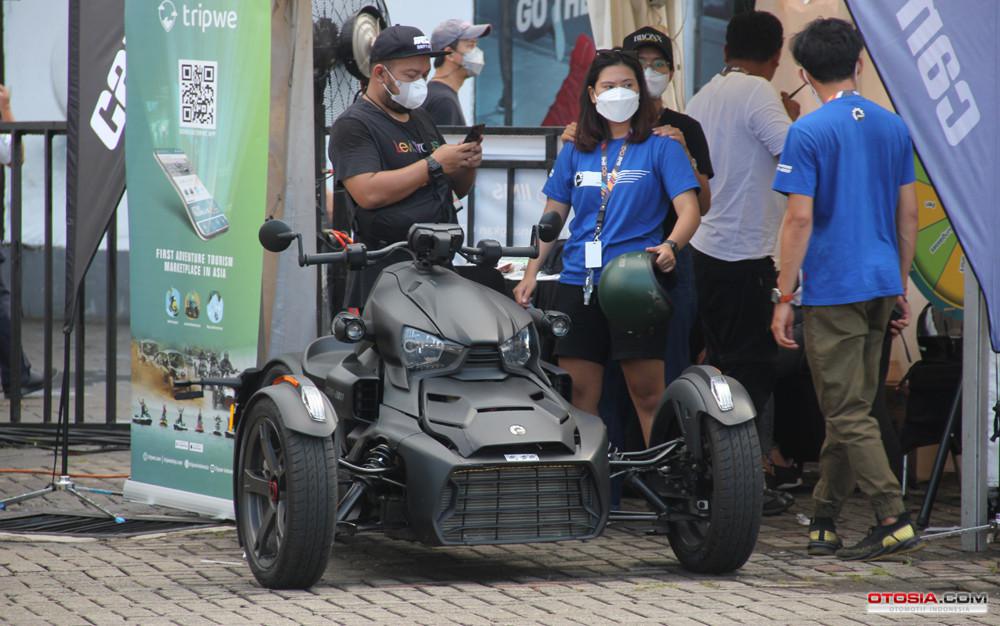 Booth test ride BRP Indonesia di IIMS 2022