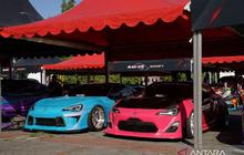 Wow, Nissan Skyline GT-R R34 Bikin Geger! BlackAuto Battle Surabaya Jadi Inspirasi Car Tuning Nasional