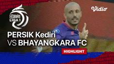 Berita video highlights laga pekan ke-21 BRI Liga 1 2021/2022 antara Persik Kediri melawan Bhayangkara FC yang berakhir dengan skor 1-0, di mana gol dicetak Youssef Ezzejjari, Jumat (28/1/2022) sore hari WIB.