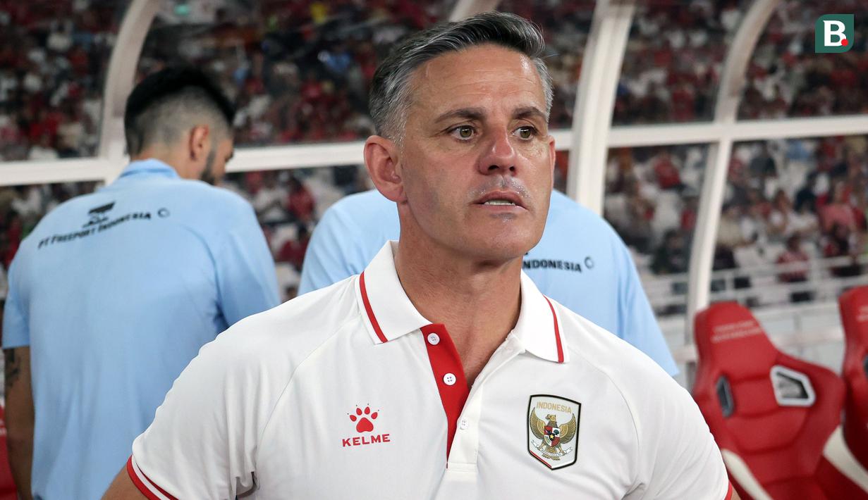 Pelatih kepala Timnas Indonesia, John Herdman saat laga semifinal FIFA Series 2026 melawan St Kitts and Nevis di Stadion Utama Gelora Bung Karno (SUGBK), Senayan, Jakarta, Jumat (27/03/2026). (Bola.com/M Iqbal Ichsan)