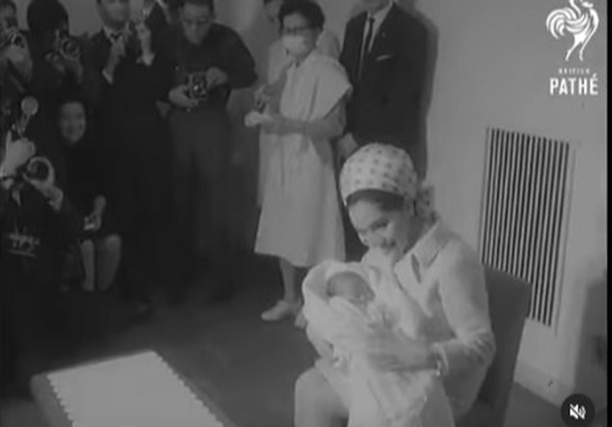 Kartika Anak Presiden Soekarno dengan Ratna Sari Dewi