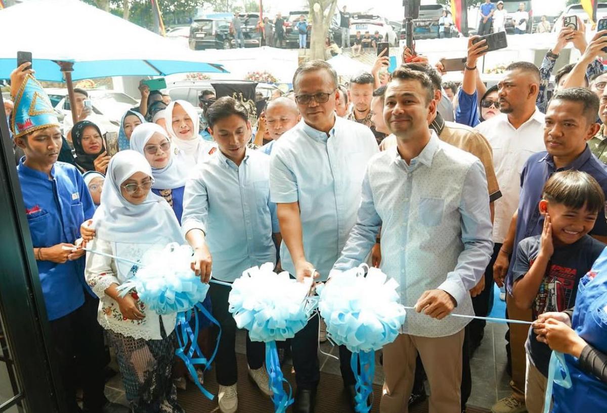 Dari Arief Muhammad hingga Deddy Corbuzier, Ini 4 Restoran Padang Artis yang Lagi Hits