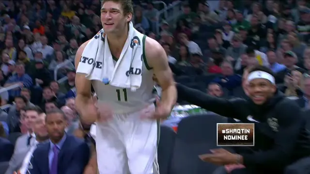 Cuplikan Pertandingan NBA : Bucks 115 vs Lakers 101