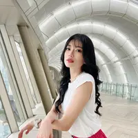 Potret cantik Desy Genoveva (Sumber: Instagram/desygenoveva_)