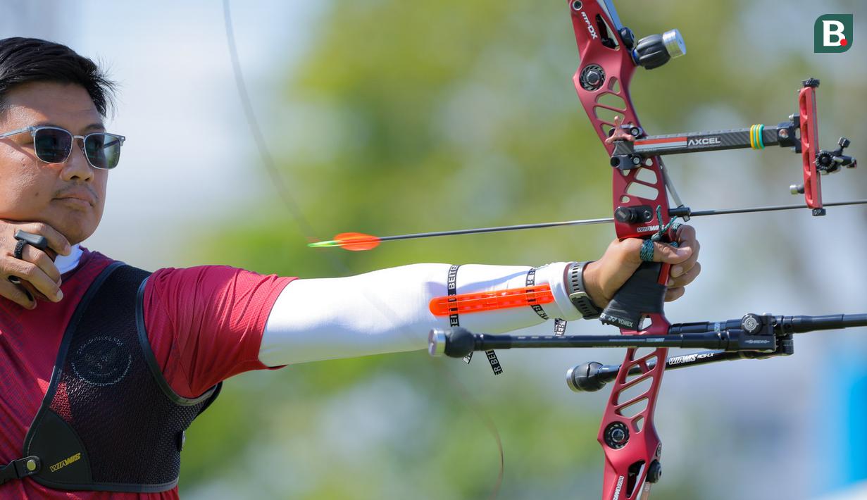 Raihan ini dicapai lewat kerjasama tim yang baik dari Ega Agata Salsabilla, Arif Dwi Pangestu dan Ahmad Khoirul Baasith. (Bola.com/Bagaskara Lazuardi)