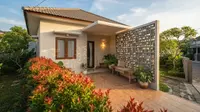TOP 3: Teras Rumah dengan Pucuk Merah, Ide Jualan Makanan Rumahan, dan Dapur Japandi Natural