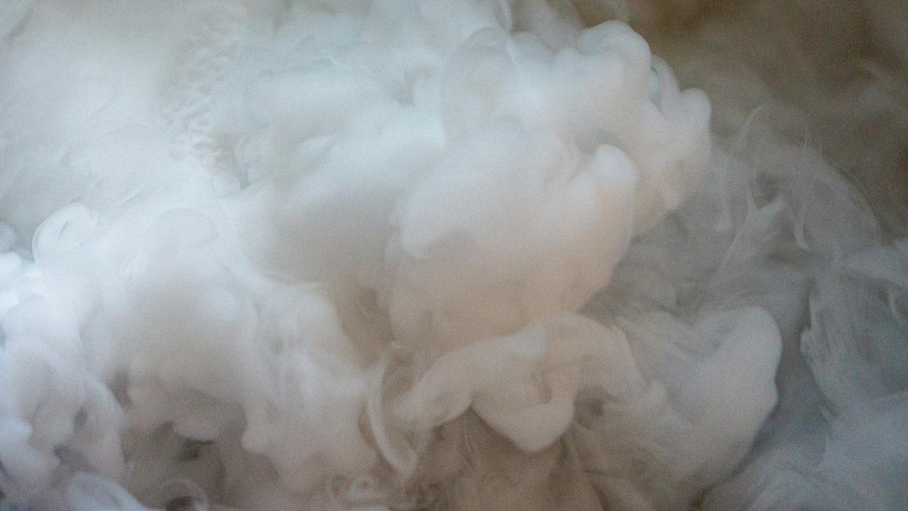 Memahami Metode Dry Ice, Modifikasi Cuaca Urai Kabut Asap Kebakaran Hutan