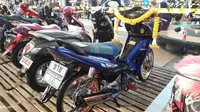 Salah satu modifikasi motor ala Thailand atau Thailook (MoThai), yang mengikuti Honda Modif Contest di Makassar (28/7/2018).(Liputan6.com/Yurike)