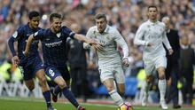 Meski menang lawan Sevilla, Real Madrid sempat dicemooh suporternya. (AP Photo/Francesco Seco)