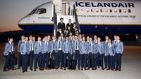 Timnas Islandia saat tiba di Gelendzhik airport jelang Piala Dunia 2018. (AFP/Jonathan Nackstrand)