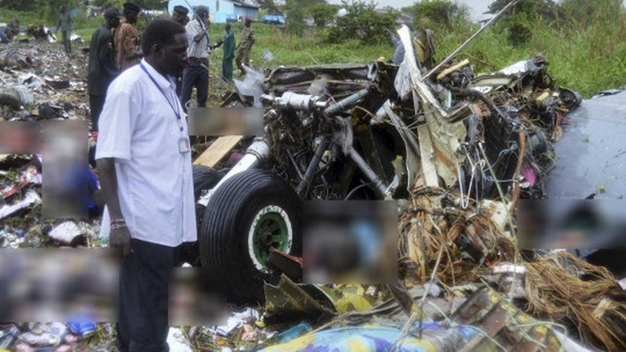 Pesawat kargo jatuh, puluhan penumpang tewas bergelimpangan di Sudan
