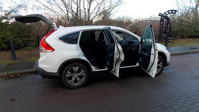 Waspada, Ini Bagian yang Bikin Kabin Mobil Bau Tidak Sedap