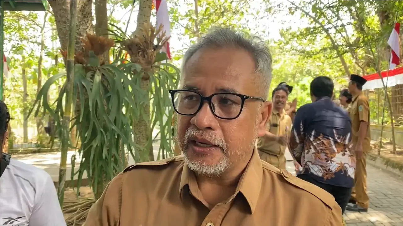 Kepala Dinas Lingkungan Hidup Gunungkidul Hary Sukmono