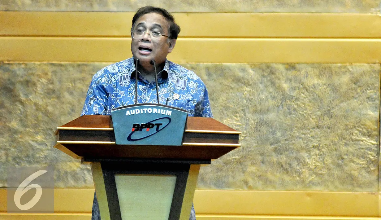 Menteri Koordinator Bidang Kemaritiman Indroyono Susilo memberikan sambutan pada acara Penandatanganan Perencanaan dan Percepatan Pembangunan Infrastruktur Energi dan Pertambangan di Auditorium BPPT, Jakarta, Senin (10/8/2015). (Liputan6.com/Johan Tallo)