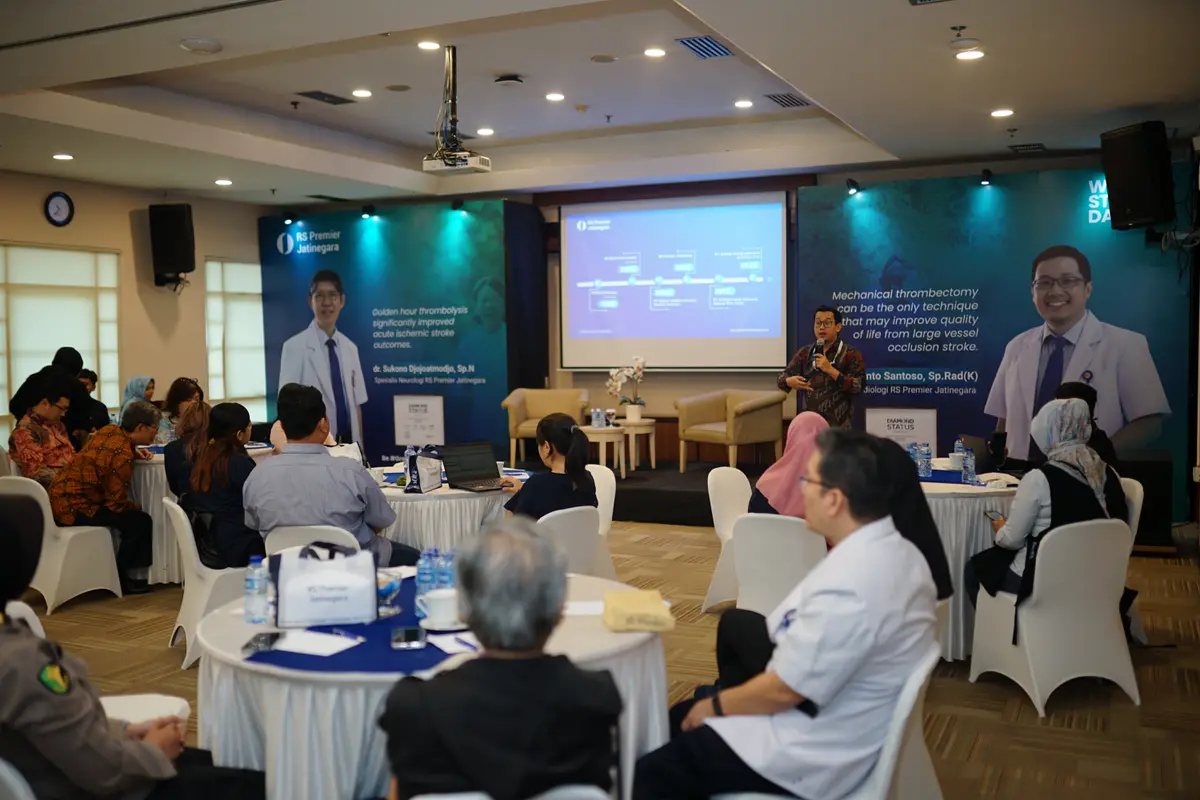 Round Table Discussion dengan tajuk ‘World Stroke Day 2024: Time for a Paradigm Shift’.