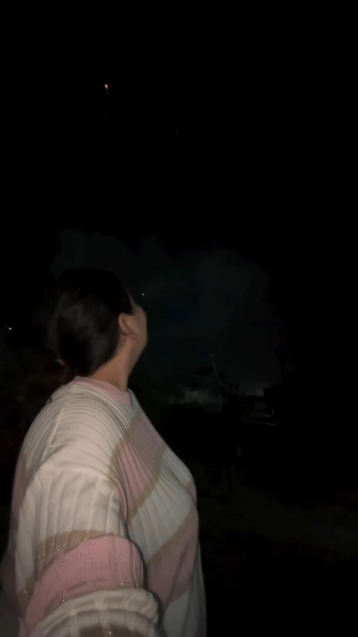 Talitha Curtis Rayakan Tahun Baru 2025 dengan Sederhana di Rumah, Terharu Karena Tahun Lalu Cuma Bisa Tidur