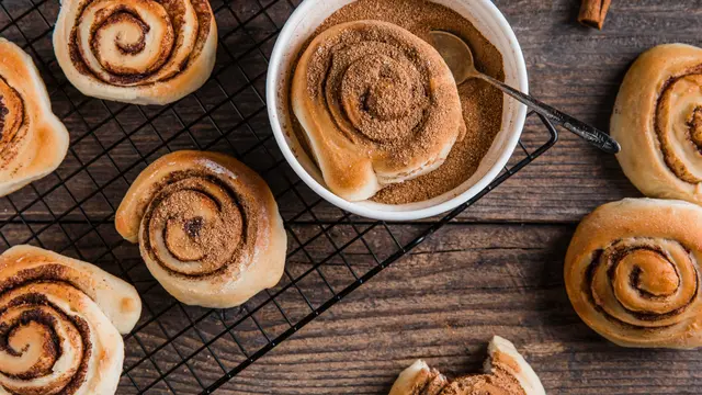 Cinnamon Roll