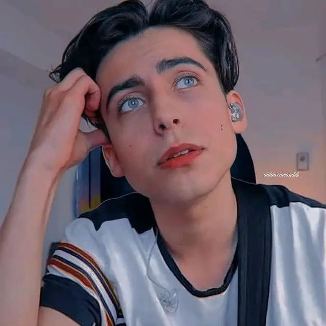 Aidan Gallagher