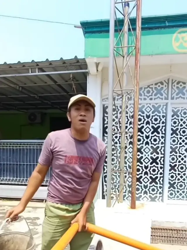 Inces Febri Waria Insaf