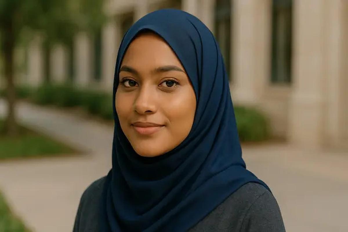9 Rekomendasi Warna Hijab untuk Lebaran Haji 2025 bagi Kulit Sawo Matang, Wajah Tampak Cerah Natural