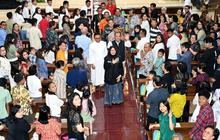Malam Natal, Bupati Ipuk Bersama Forkopimda Patroli ke Sejumlah Gereja di Banyuwangi