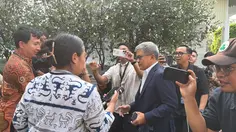 Dikabarkan Jadi Wantimpres, Rocky Gerung Tiba di Istana