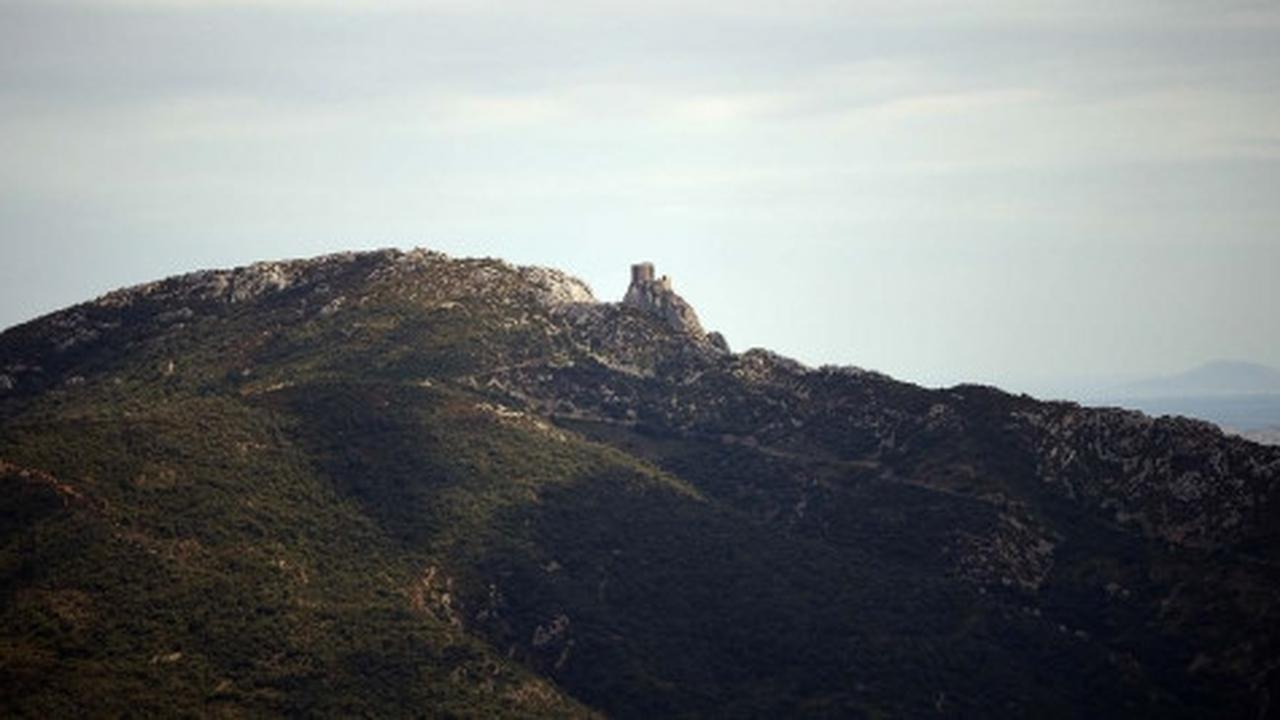 Mengunjungi Benteng Cathar, saksi bisu masa kerajaan Prancis