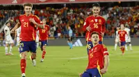 Pemain Timnas Spanyol, Bryan Zaragoza, merayakan gol yang dicetaknya ke gawang Swiss dalam laga UEFA Nations League 2024/2025 di Heliodoro Rodríguez López stadium di Tenerife, Spanyol, Selasa (19/11/2024) dini hari WIB. (AP Photo/Angel Fernandez)