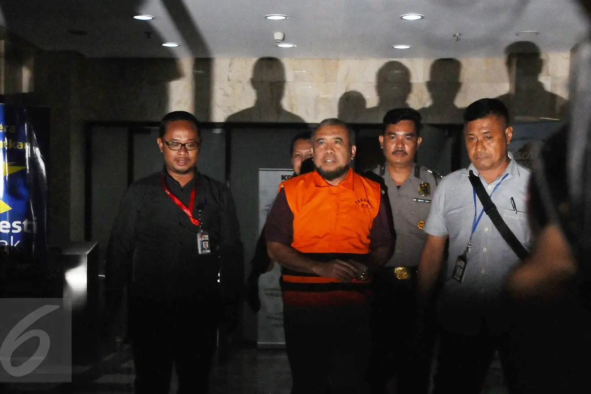 Patrialis Akbar dan Perantaranya Resmi Ditahan KPK