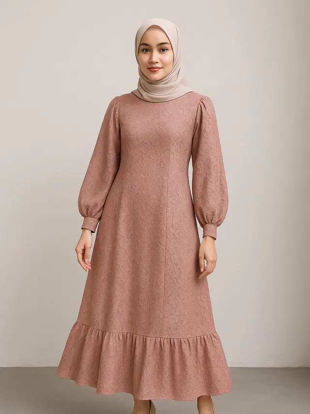 Model Gamis A-Line Brokat dengan Lengan Balon