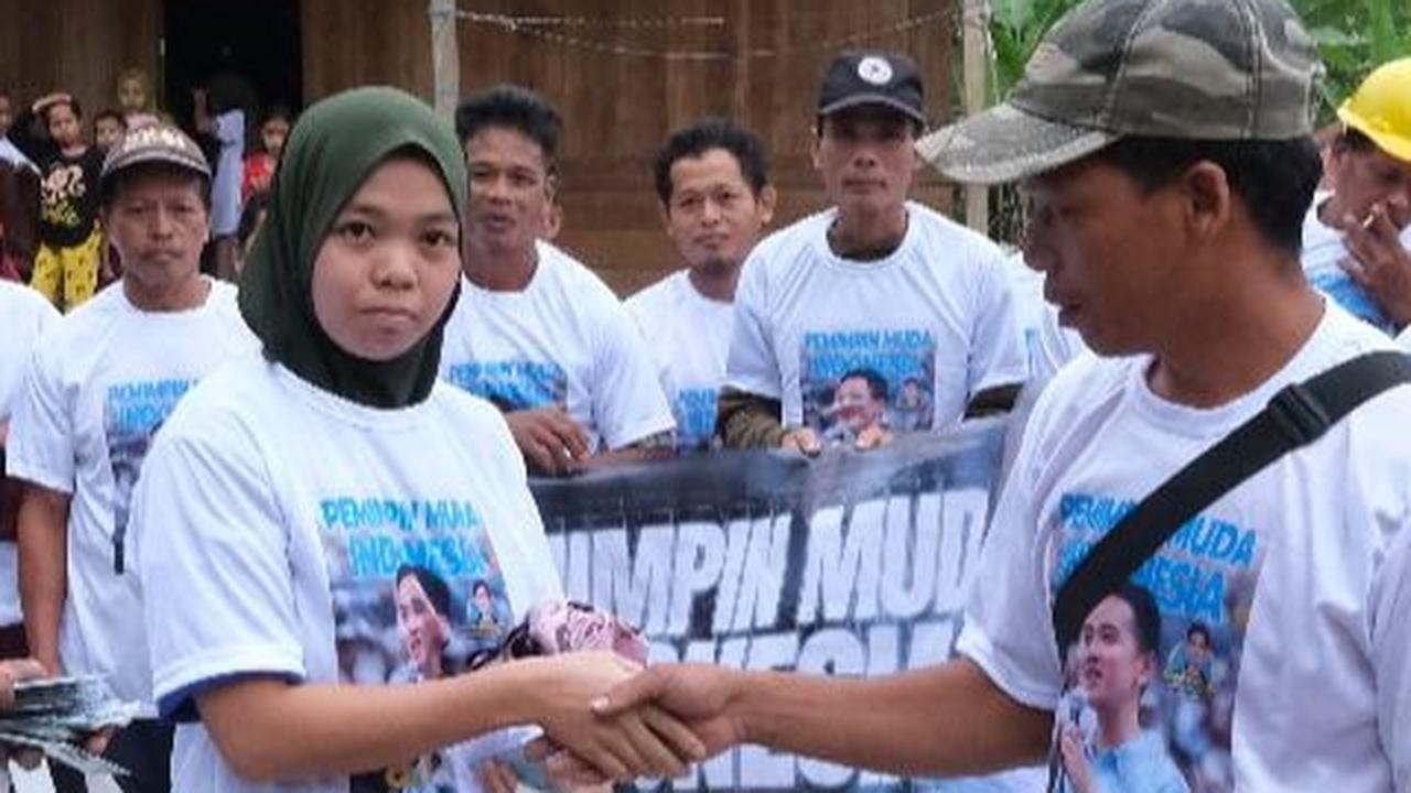 Dikawal Anggota DPD, Relawan Mas Gibran Bagikan Sembako di Pekanbaru, Medan hingga Majene