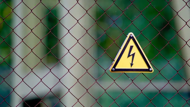 Ilustrasi palang sengatan listrik (pixabay)