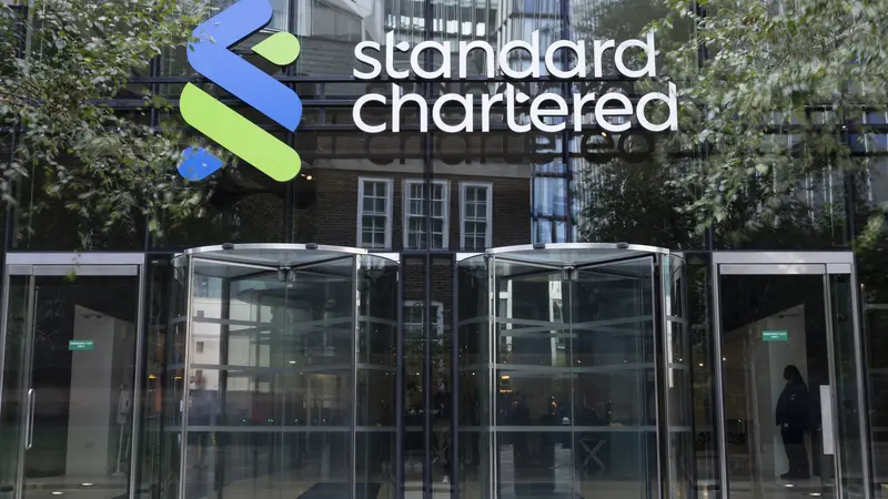 Cerita Bank Asal Inggris Standard Chartered Hadapi Tuntutan Terkait Pendanaan Terorisme