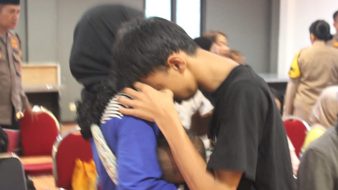 Terlibat Tawuran, 12 Remaja Dihukum Ikut Pesantren Kilat Sepekan