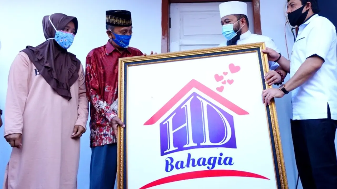 Dibantu Wali Kota Bengkulu Korban Kebakaran Berurai Air Mata