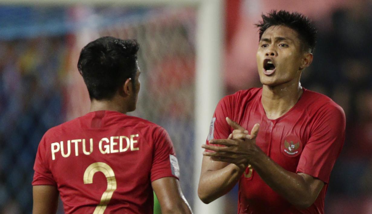 Fachruddin Aryanto bisa jadi pilihan Shin Tae-yong untuk memperkuat lini belakang Timnas Indonesia. Pemain Madura United juga mampu tampil soldi di BRI Liga 1 2021/2022. Memiliki bek tengah yang tangguh membuka peluang Indonesia untuk meraih gelar Piala AFF 2020. (Bola.com/M. Iqbal Ichsan)