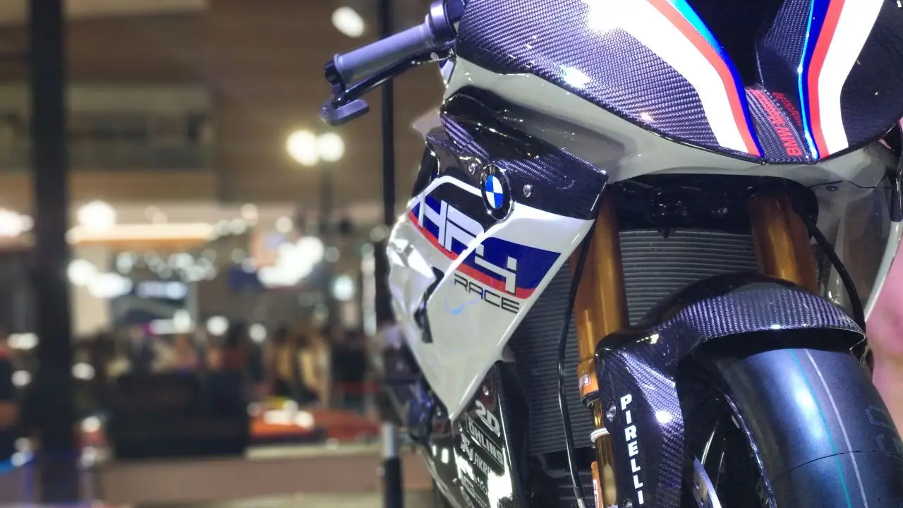 BMW HP4 Race