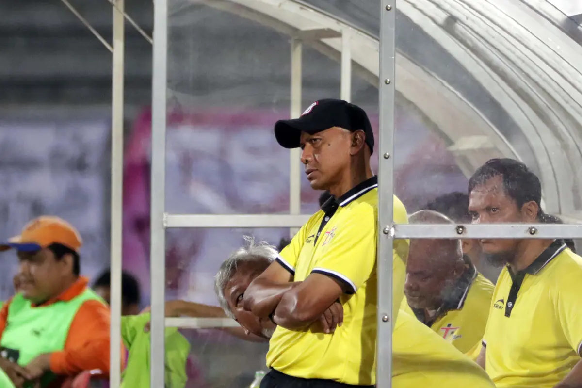 Rahmad Darmawan. (Bola.com/Nicklas Hanoatubun)