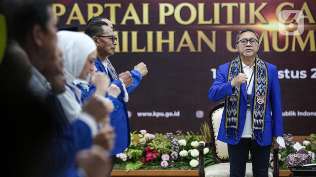 Partai Amanat Nasional Daftar Ke KPU