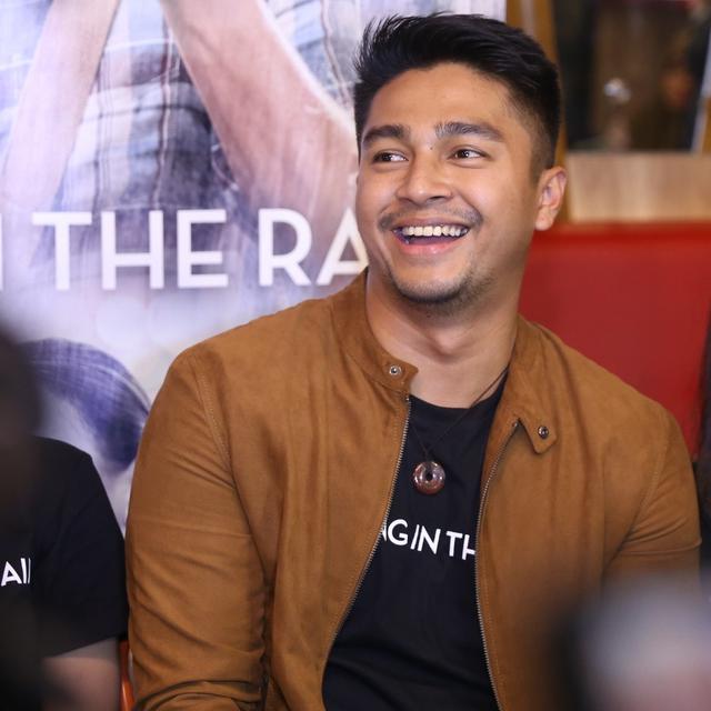 Apa Saja Kriteria Calon Istri Deva Mahenra Showbiz Liputan6 Com