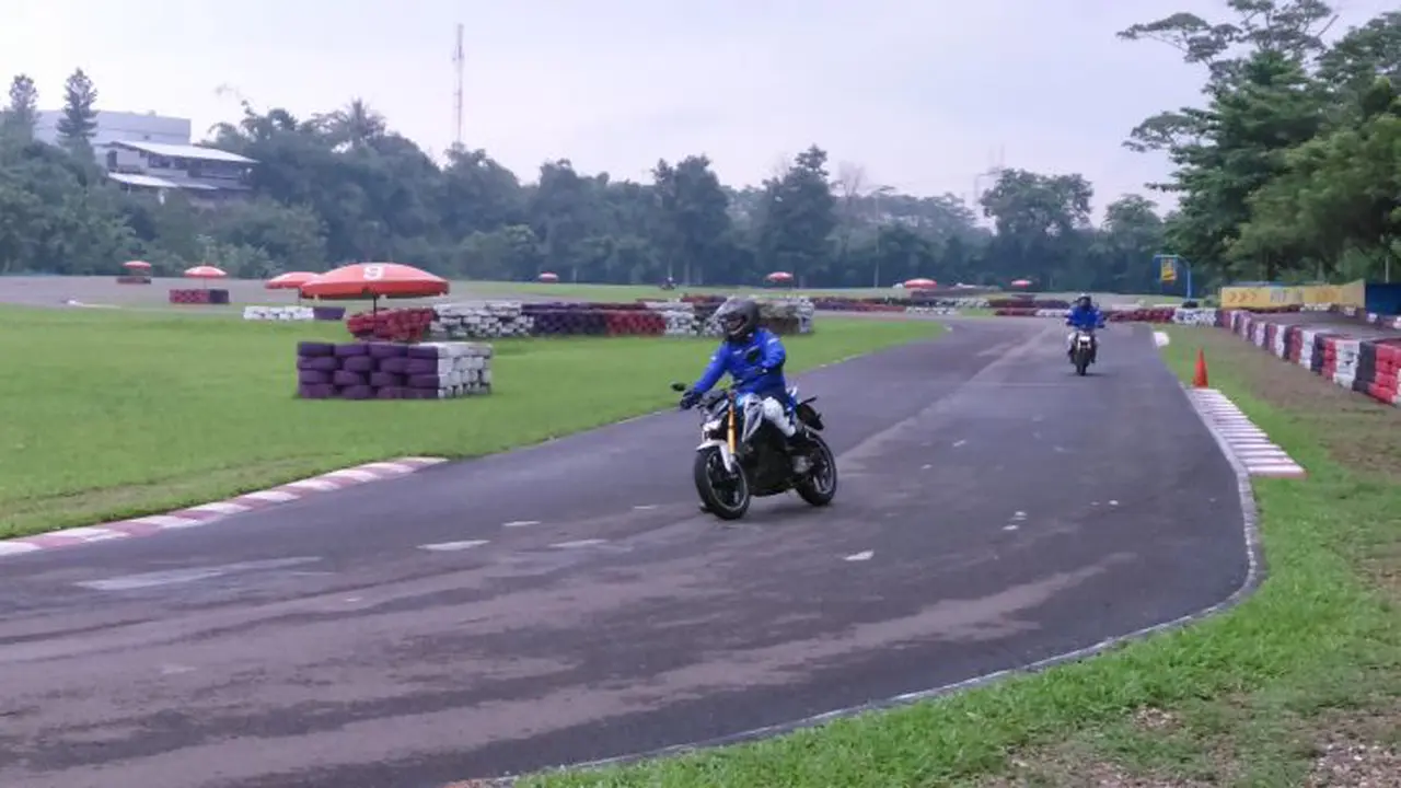 Kesan Singkat Memacu Yamaha Xabre di Jalur Berliku Karting Sentul